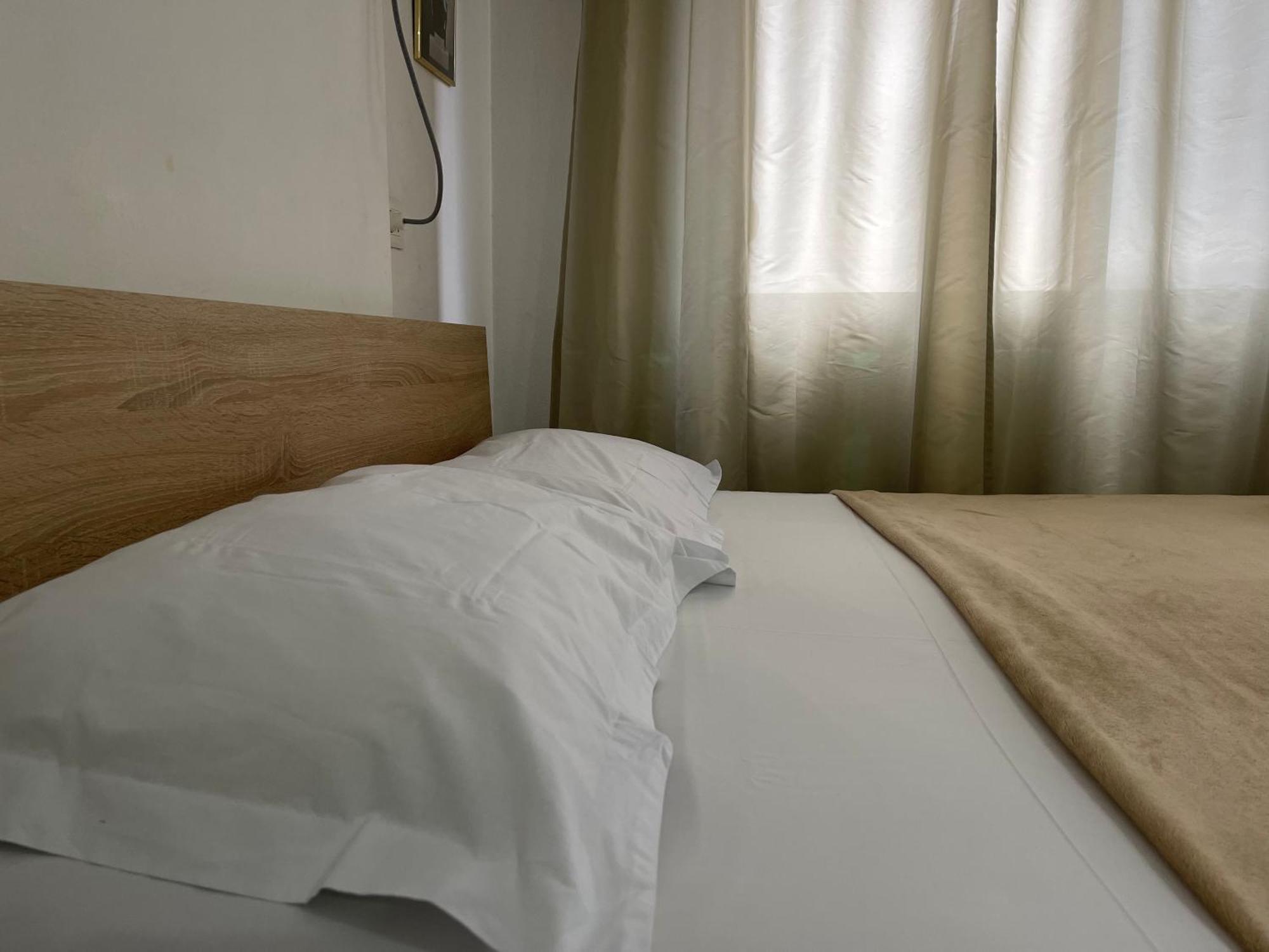 Downtown Modern Studio Apartment Tirana Extérieur photo